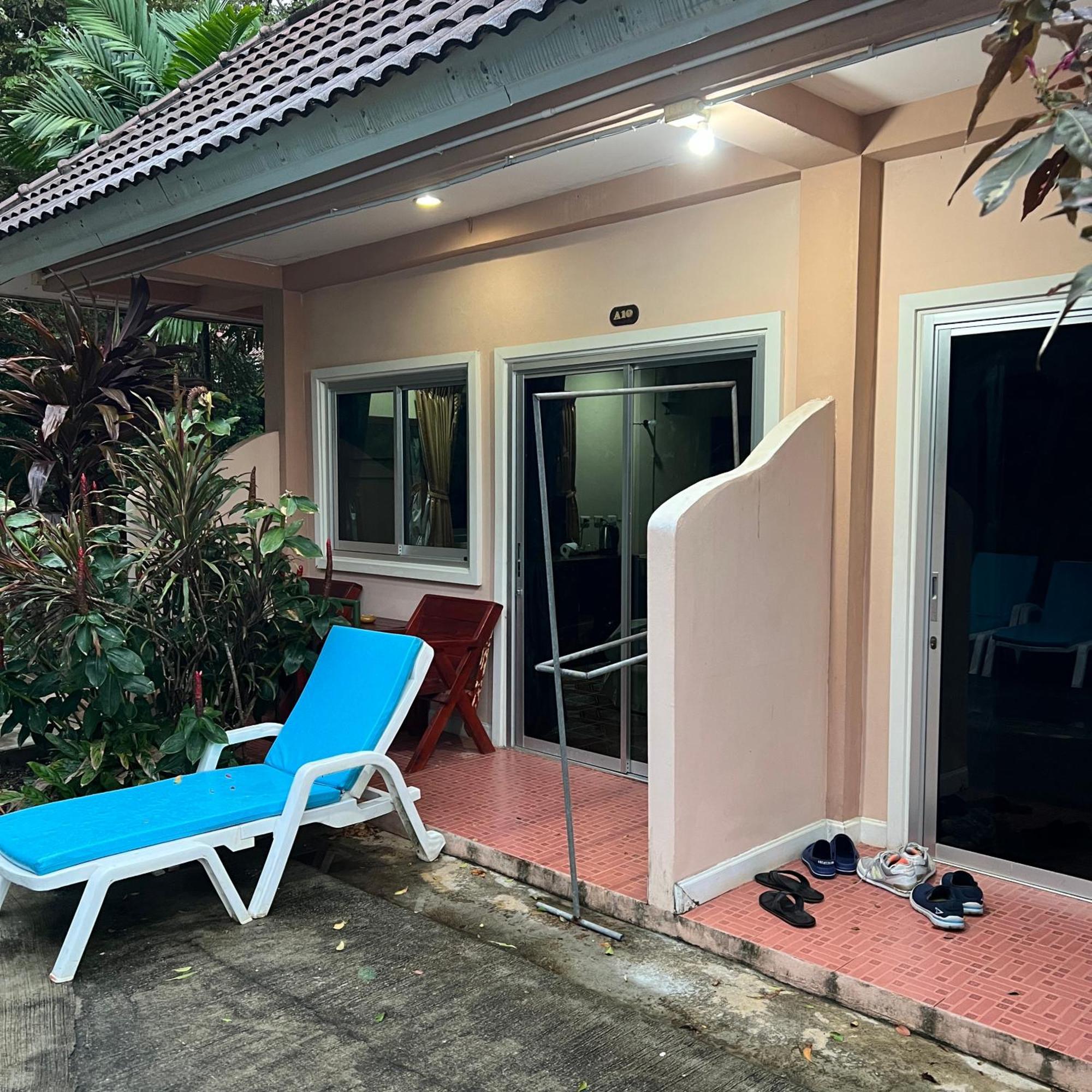 Kata Villa Merit Hill Bungalows Karon Luaran gambar