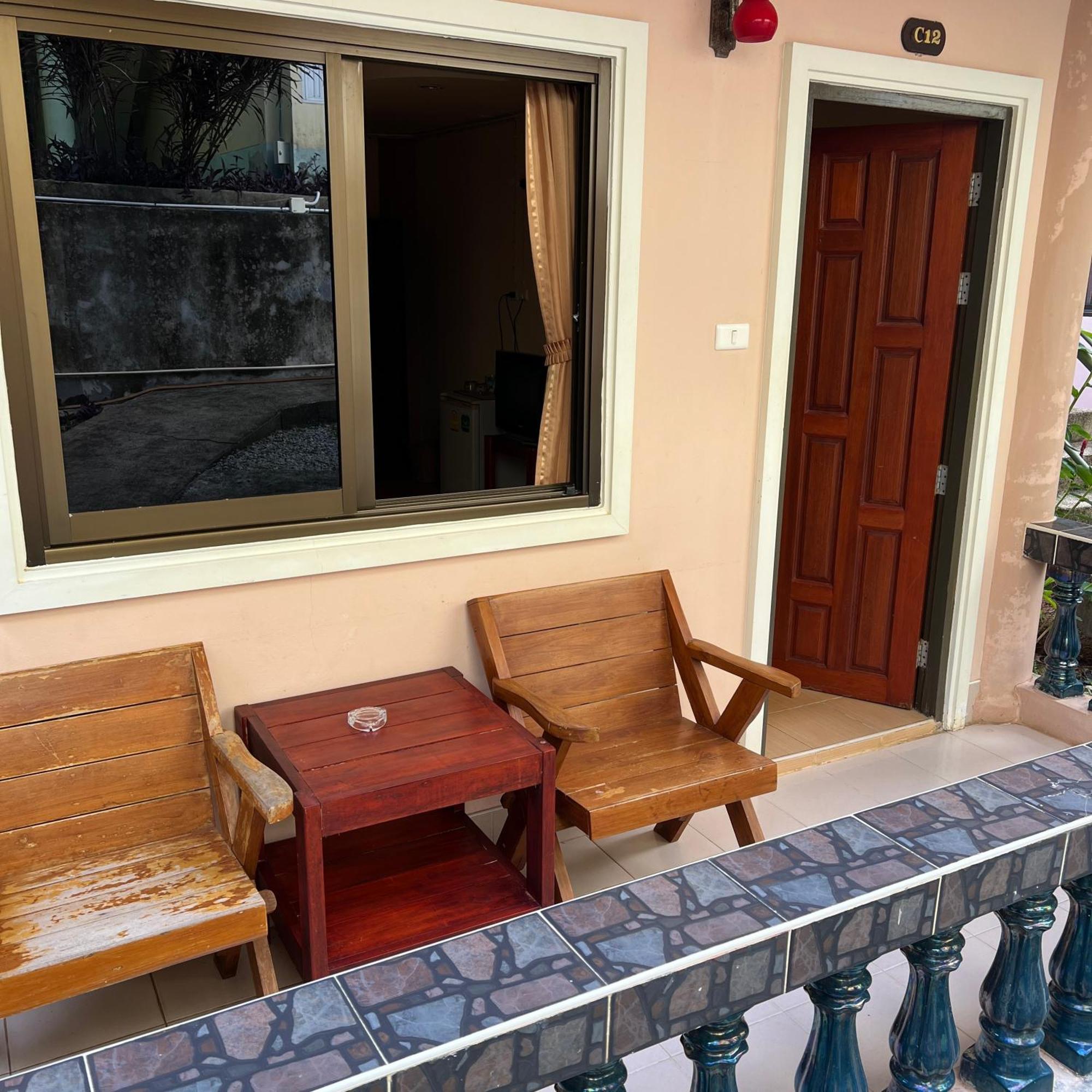 Kata Villa Merit Hill Bungalows Karon Luaran gambar