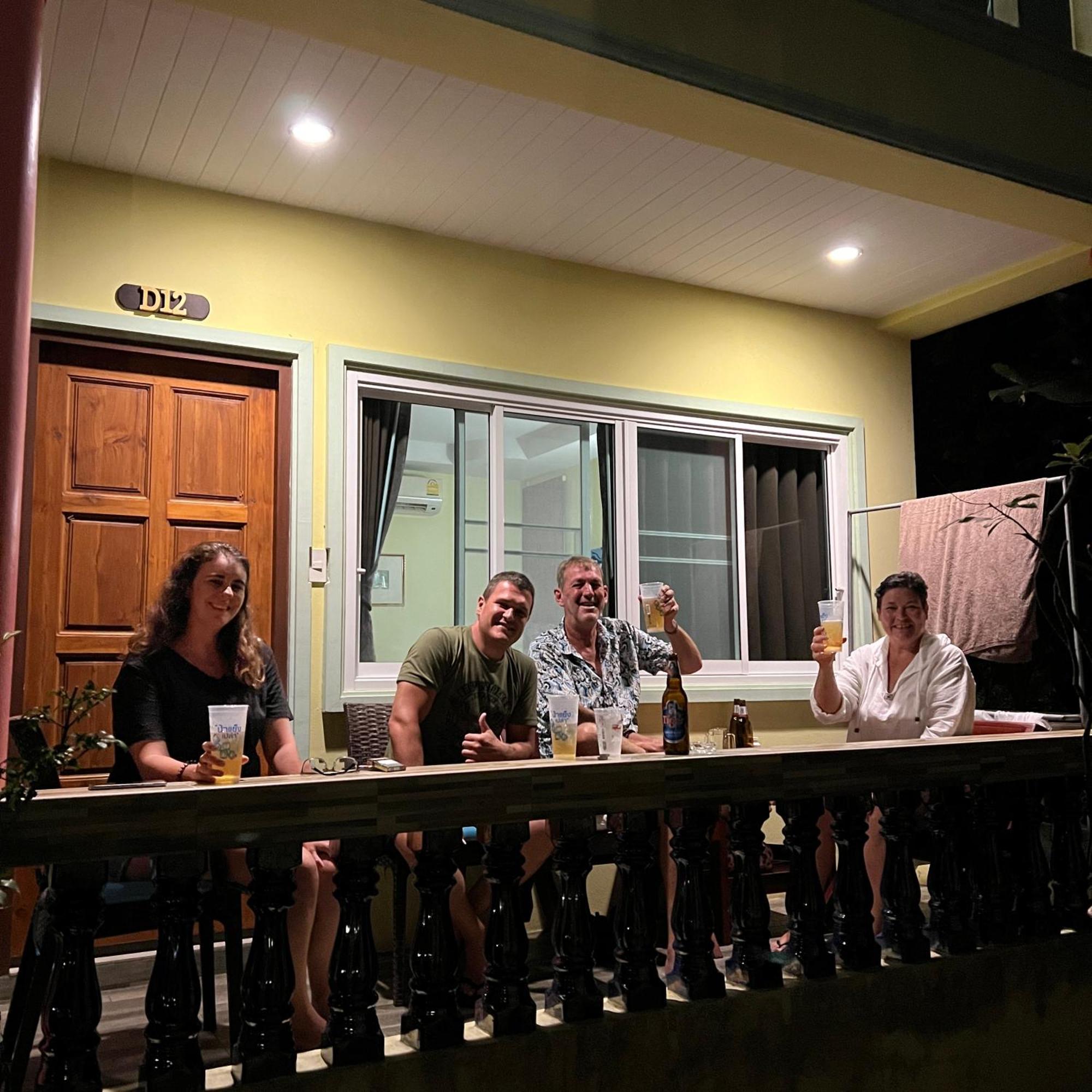 Kata Villa Merit Hill Bungalows Karon Luaran gambar