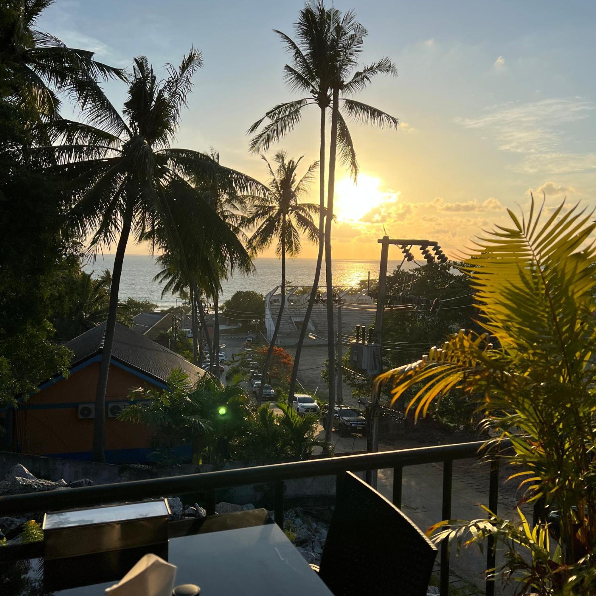 Kata Villa Merit Hill Bungalows Karon Luaran gambar