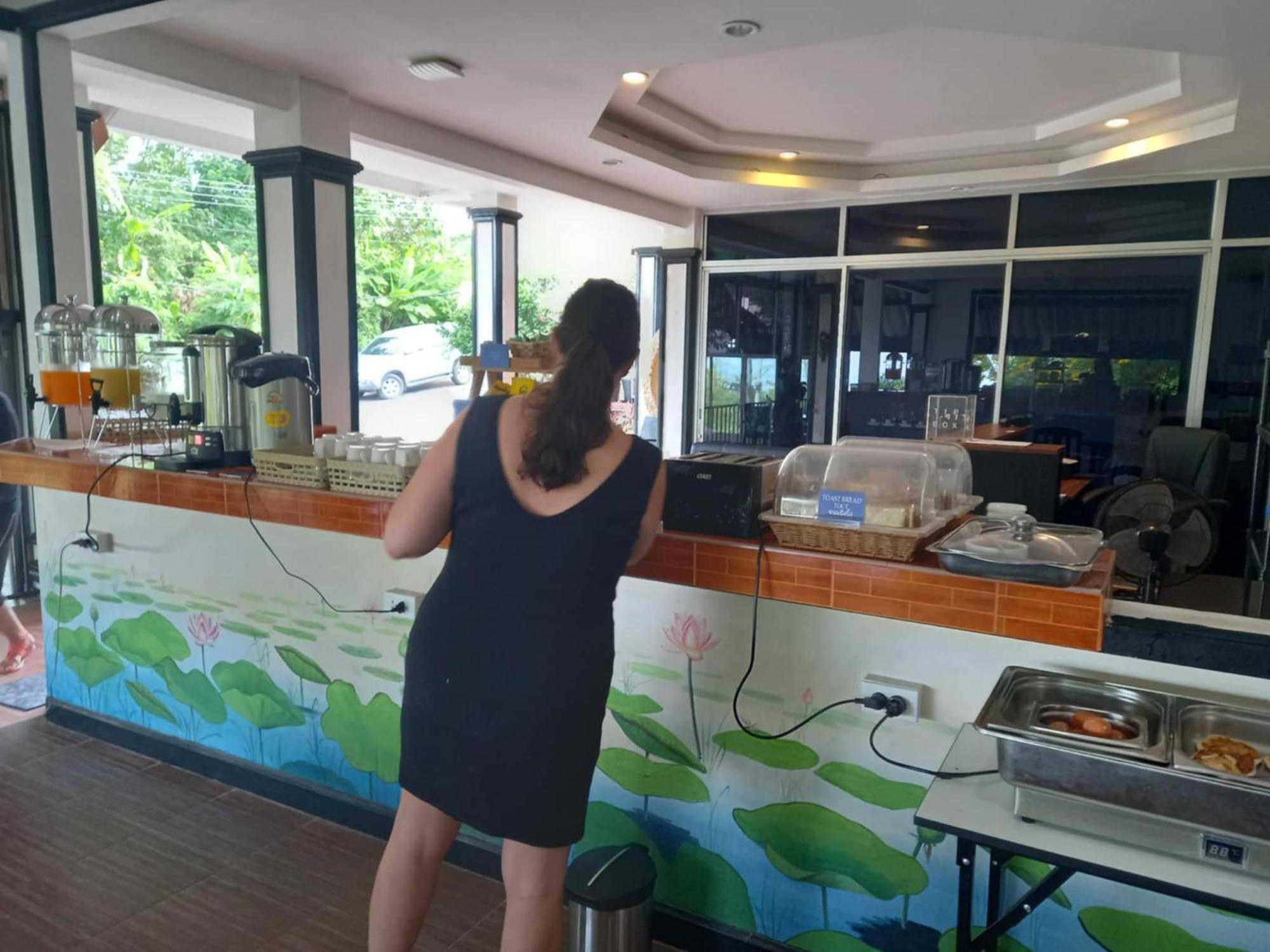 Kata Villa Merit Hill Bungalows Karon Luaran gambar